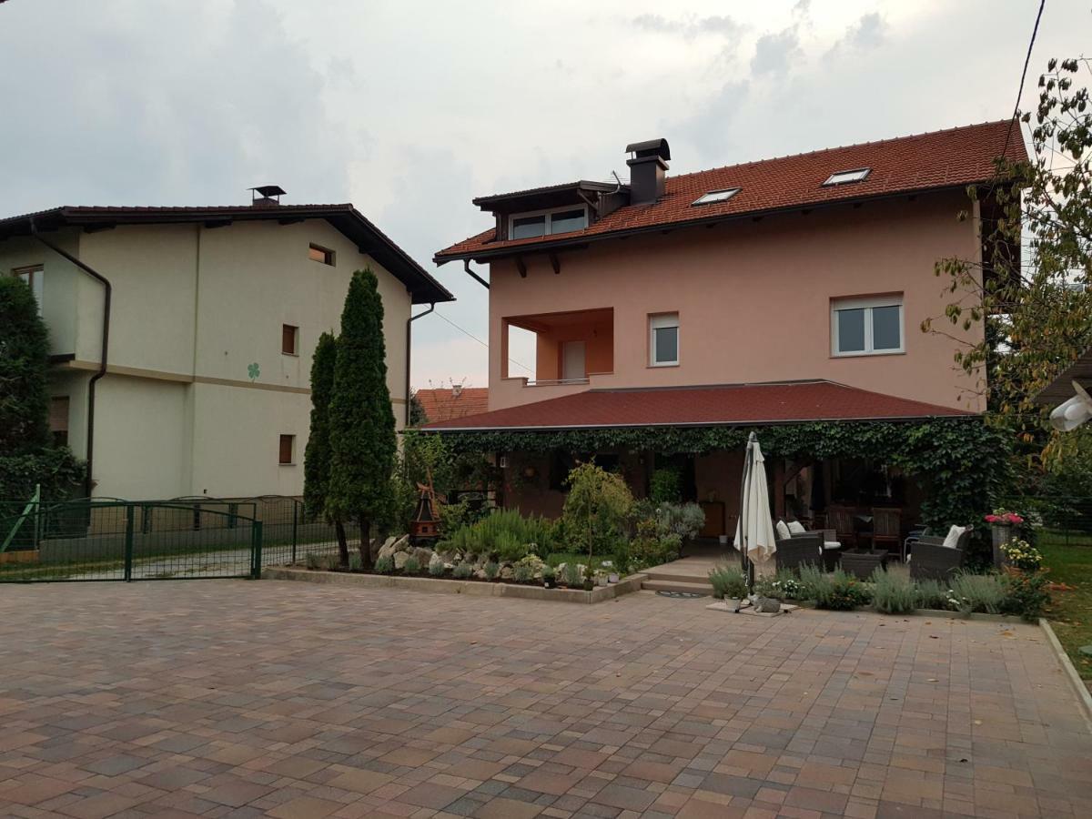 A&T Apartment Zaprešić Exterior foto